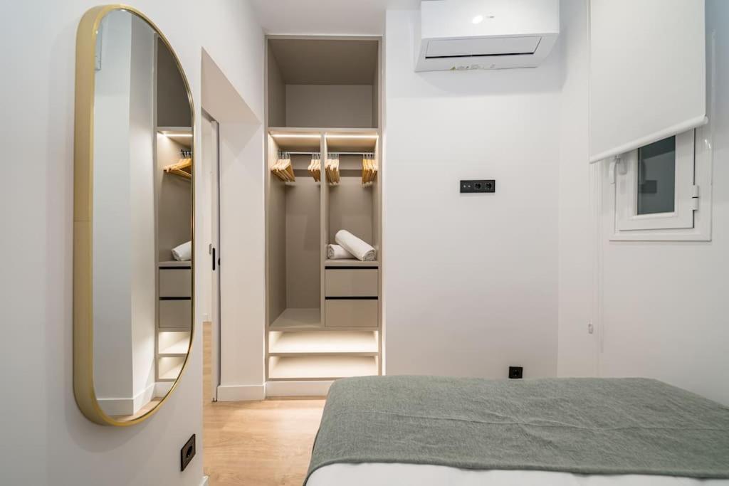 Lalatina I Calle Costanilla San Pedro 1Br 1Bh Madrid Buitenkant foto